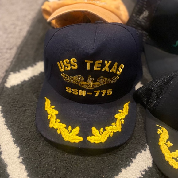 10 Vintage Hats for $25 - Picture 3 of 10